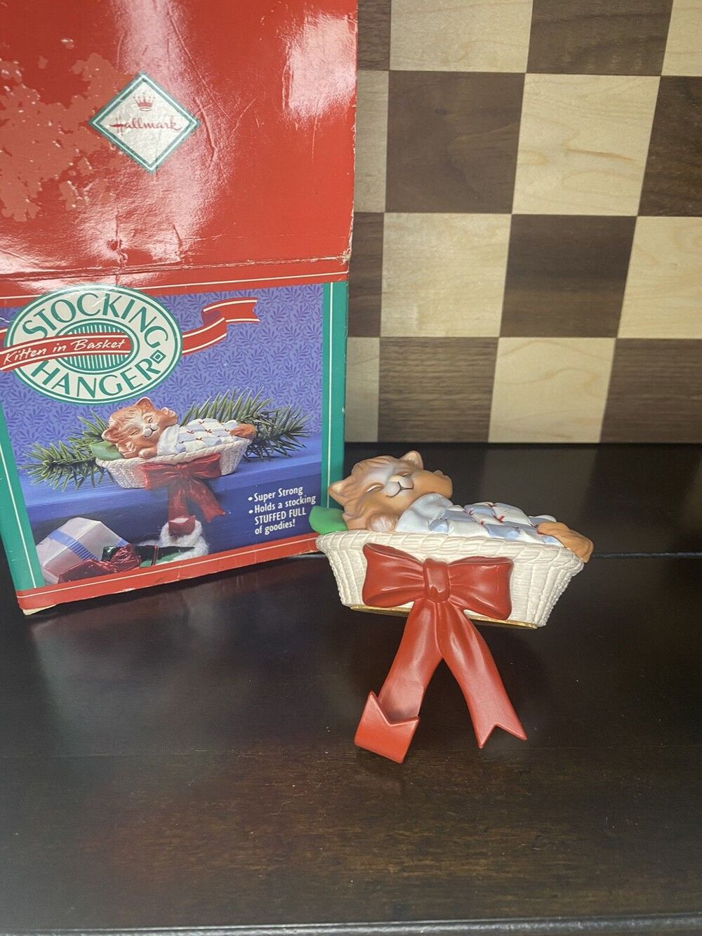 Hallmark Ornament 1989 Kitten in a Basket Stocking Hanger VINTAGE